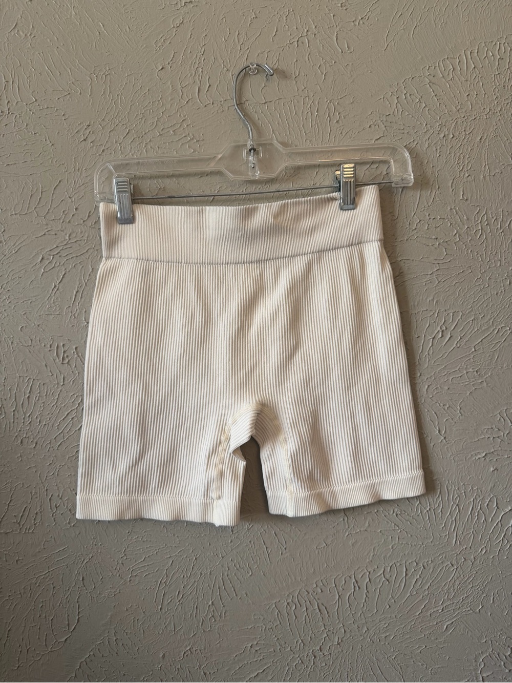 Forever 21 Ribbed High-Waist Bike Shorts in Cream